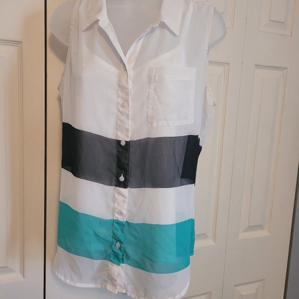 Liz Claiborne 2-piece Sleeveless Sheer Blouse